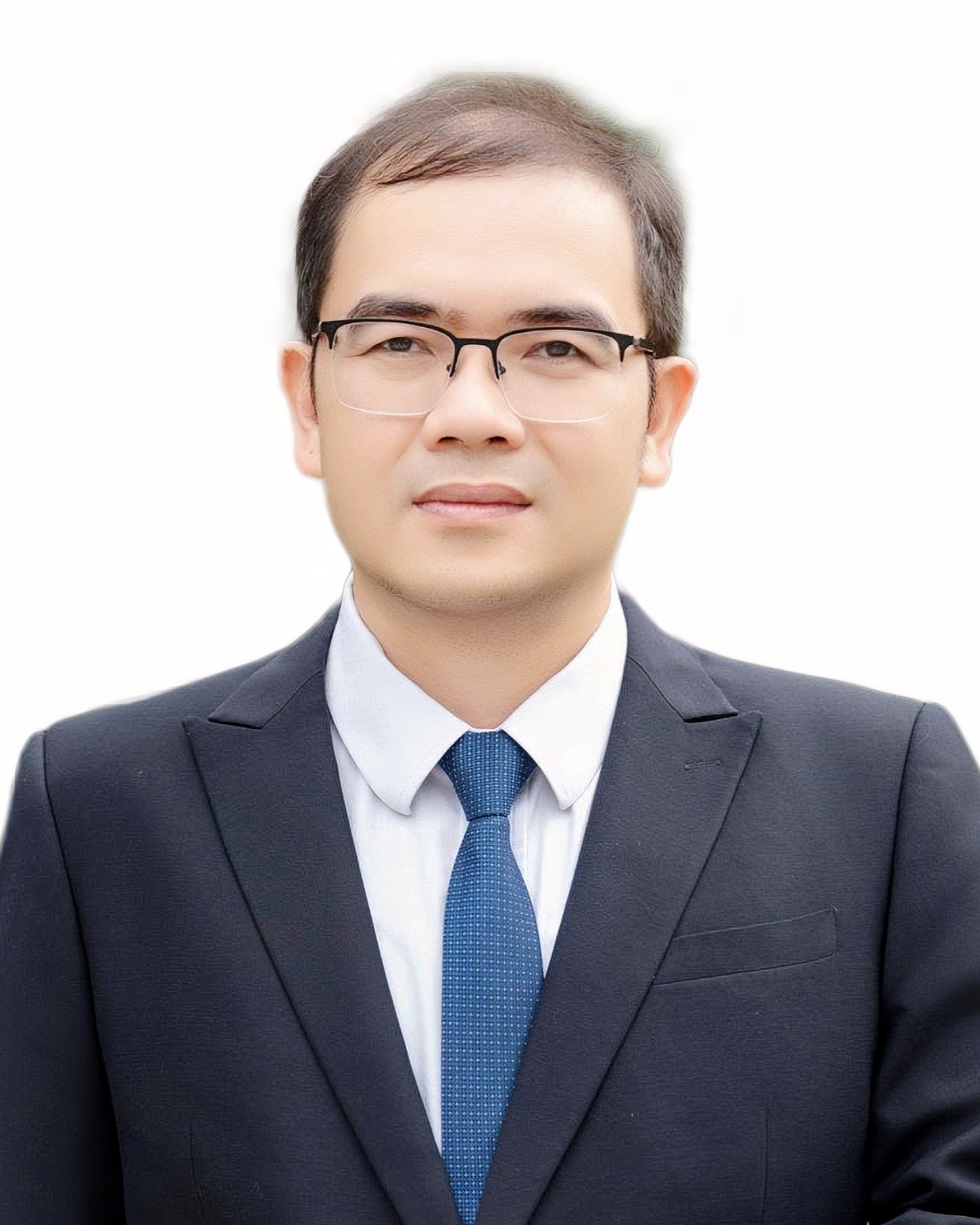 Assoc. Prof / Rector HUU HIEU NGUYEN